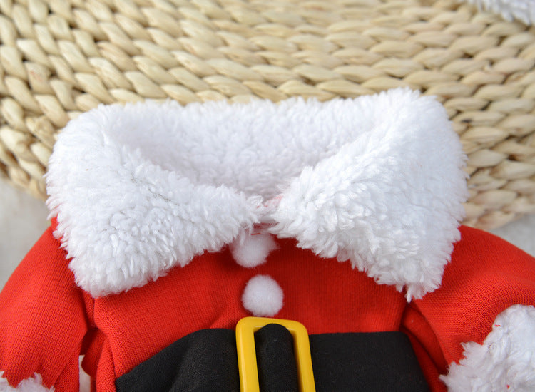 "Adorable Pet Christmas Costume – Make Your Furry Friend Festive!"