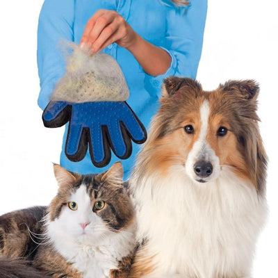 "Effortless Deshedding & Grooming: Premium Massage Glove for Pets"       4o